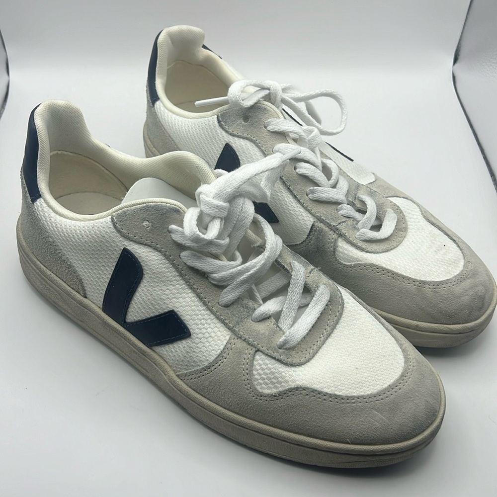 Women's VEJA V-10 Sneakers, Mesh size 10